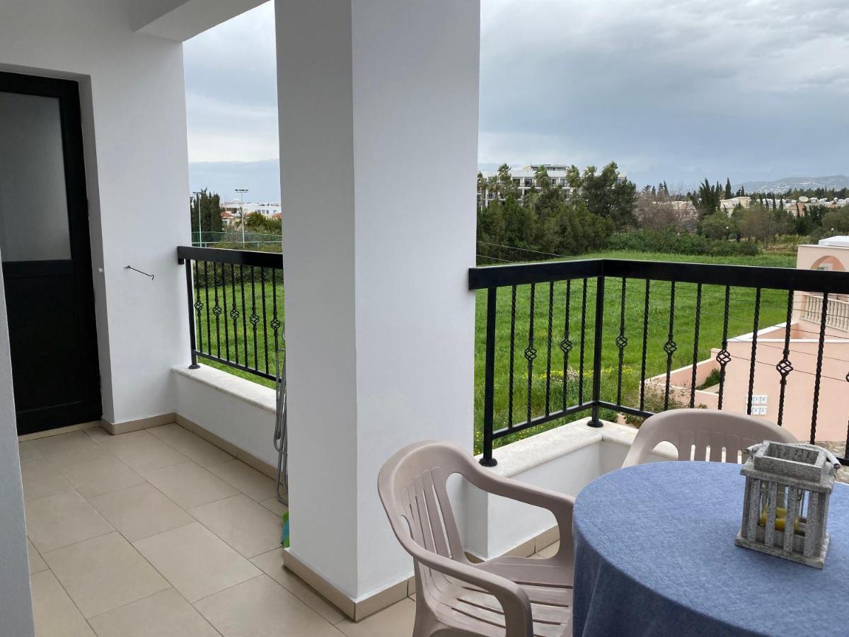Seashell Apartments Paphos Eksteriør billede